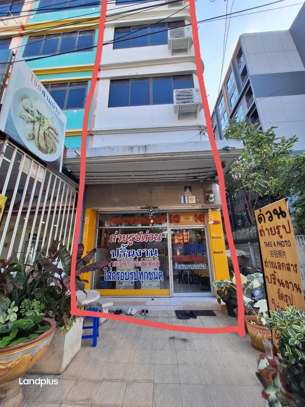 For SaleShop HouseBangna, Bearing, Lasalle : ✨🔴✨Commercial building for sale, next to the road, prime location, 5 floors and 1 Danfa floor✨🔴✨