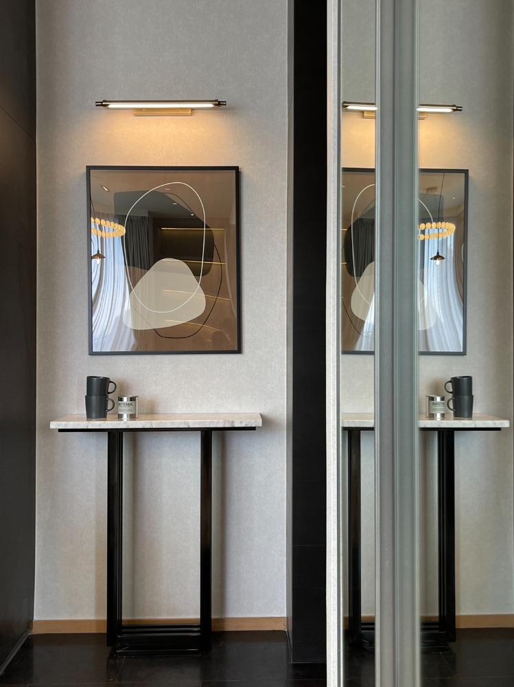 For RentCondoWitthayu, Chidlom, Langsuan, Ploenchit : 2 bedrooms, very high floor, 40+, beautifully decorated, ready to move in.