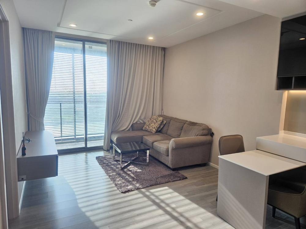 ให้เช่าคอนโดบางซื่อ วงศ์สว่าง เตาปูน : 333 รีเวอร์ไซด์ **เช่า** ห้องสวย  วิวแม่น้ำเต็มๆ วิวสวนสวย  และสระว่ายน้ำ  ราคาถูก1ห้องนอน 1ห้องน้ำ  ห้อง46 ตรม.   📞โทรด่วน095-654 4949