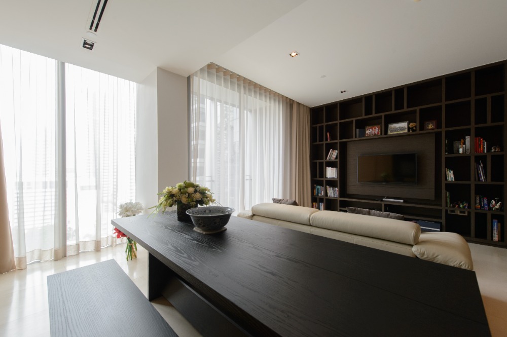 ขายคอนโดสีลม ศาลาแดง บางรัก : ขาย Saladaeng Residences พร้อมอยู่ (S15-16059)