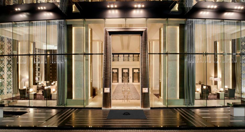 ขายคอนโดวิทยุ ชิดลม หลังสวน : 𝐅𝐎𝐑 𝐒𝐀𝐋𝐄 🔥🔥ขายห้อง 𝐒𝐭. 𝐑𝐞𝐠𝐢𝐬 𝐑𝐞𝐬𝐢𝐝𝐞𝐧𝐜𝐞𝐬 𝐁𝐚𝐧𝐠𝐤𝐨𝐤 ; 𝟑 𝐁𝐞𝐝𝐫𝐨𝐨𝐦, 4 Bath, Size 440 sqm. , Price 𝟏𝟒𝟎 MB ติดต่อคุณณัฐ 𝟎𝟗𝟓𝟗𝟒𝟏𝟓𝟗𝟗𝟗