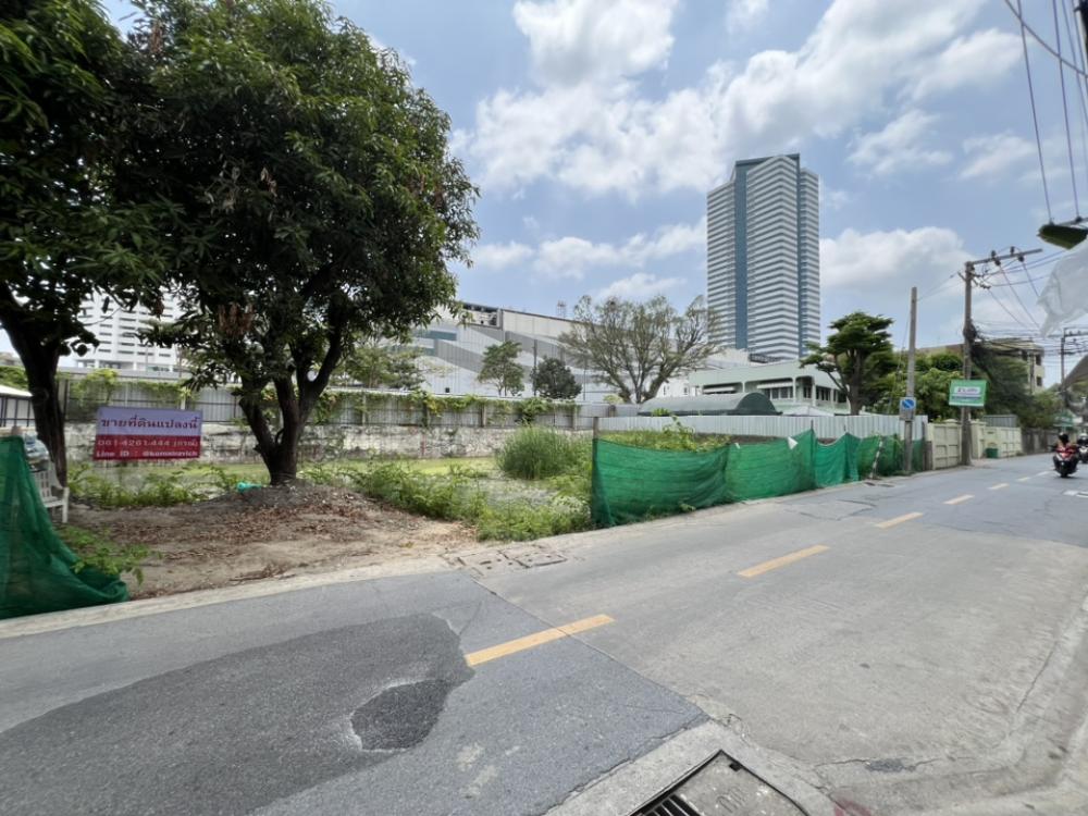 For SaleLandBangna, Bearing, Lasalle : Land for sale behind Central Bangna, total 157 square wah