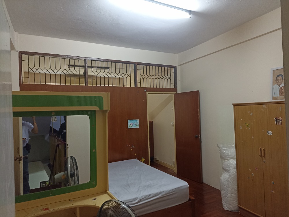 For SaleShop HouseBang kae, Phetkasem : Commercial building 3.5 floors @ Bang Waek Road, opposite The City University, Bangkok