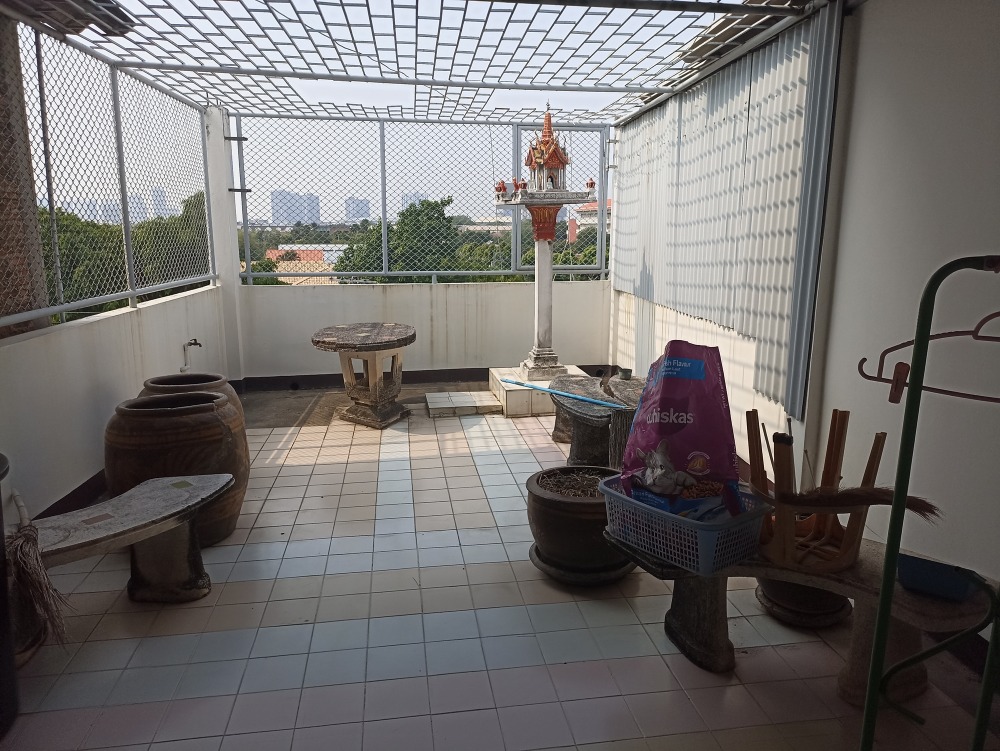 For SaleShop HouseBang kae, Phetkasem : Commercial building 3.5 floors @ Bang Waek Road, opposite The City University, Bangkok