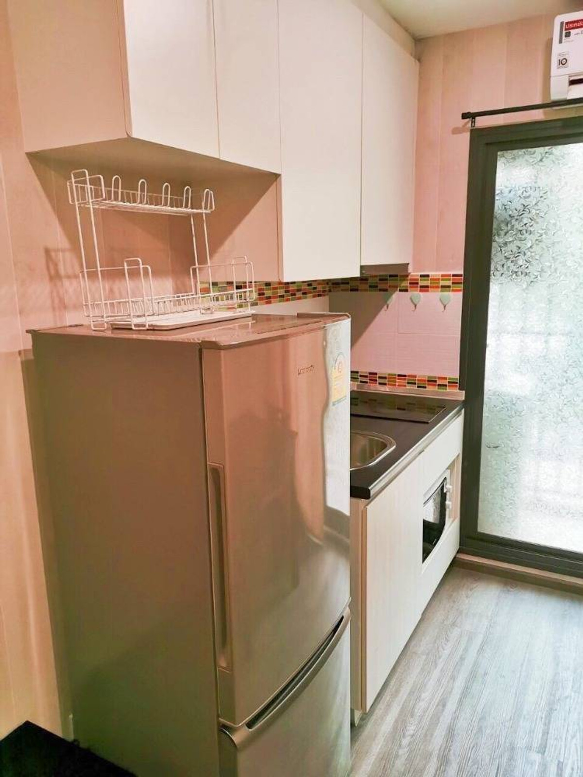 For RentCondoPattanakan, Srinakarin : Condo for rent, Rich park@triple station, ready to move in, hurry to reserve.