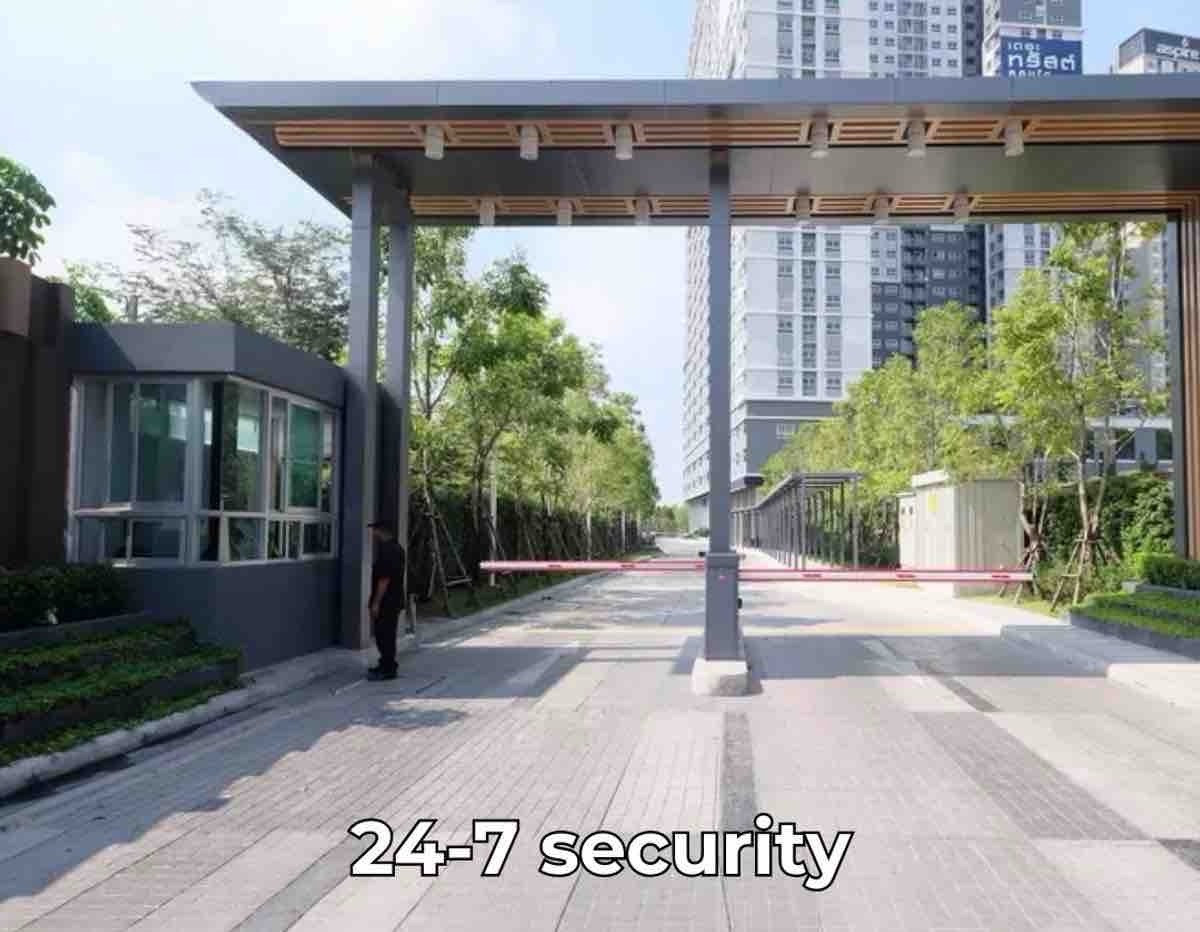 ขายคอนโดสมุทรปราการ สำโรง : (Clear view of River) Condo 30 metr. from BTS, SE direction,1bed room type