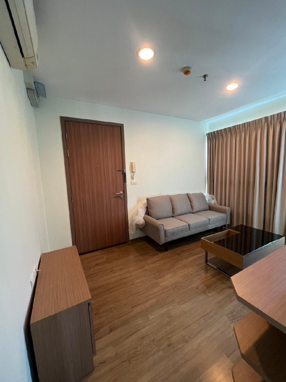 For RentCondoSathorn, Narathiwat : Rent & sale! Fuse Chan - Sathorn (Fuse Chan-Sathorn) Condo near Central Rama 3 & Sathu Pradit Expressway