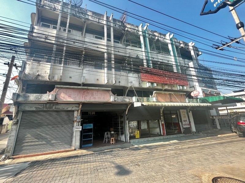For SaleShop HouseBang kae, Phetkasem : Commercial building for sale, 3.5 floors, 4 units, 142 sq m, Soi Petchkasem 110/3, Petchkasem Road, Nong Khaem, Bangkok.