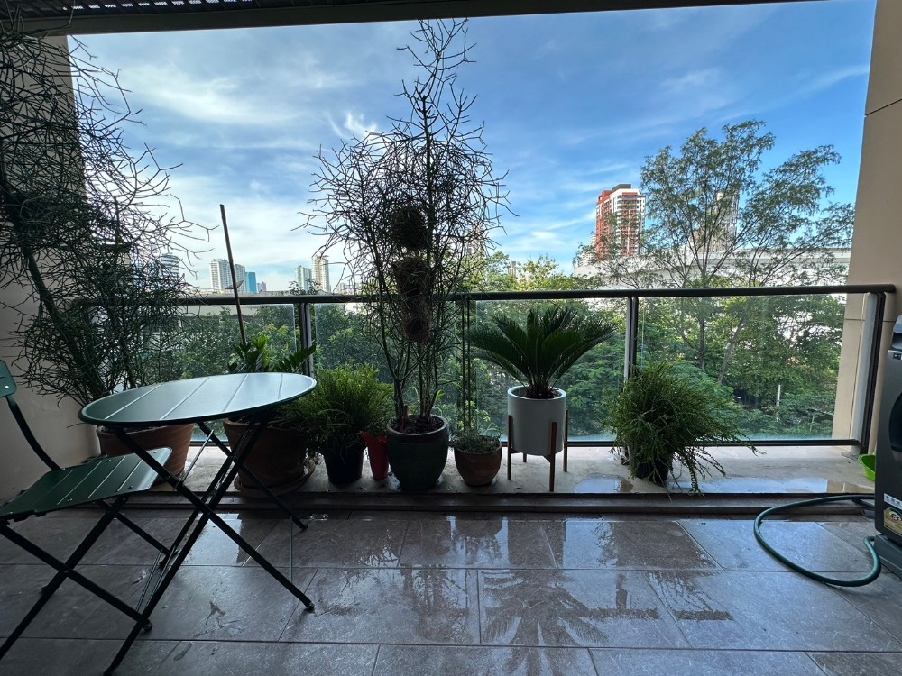 For RentCondoSathorn, Narathiwat : 🌇🔥 3 Bedrooms The Lofts Yennakart  condo for rent - Yen Akat Road