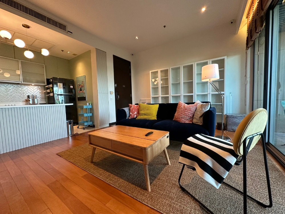 For RentCondoSathorn, Narathiwat : 🌇🔥 3 Bedrooms The Lofts Yennakart  condo for rent - Yen Akat Road