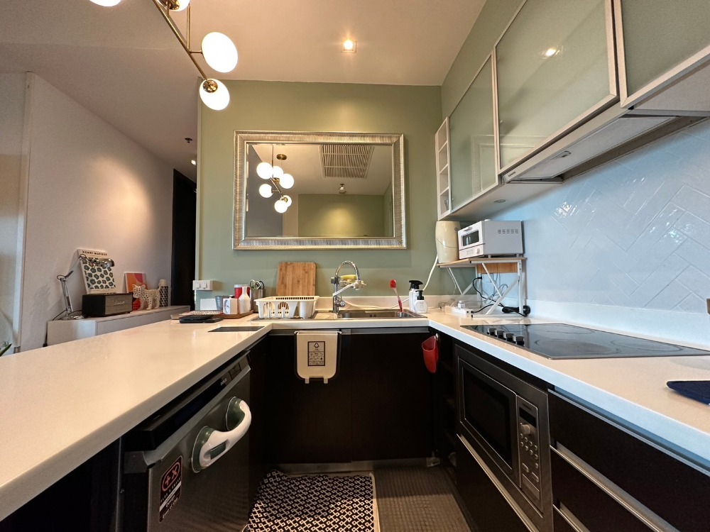 For RentCondoSathorn, Narathiwat : 🌇🔥 3 Bedrooms The Lofts Yennakart  condo for rent - Yen Akat Road