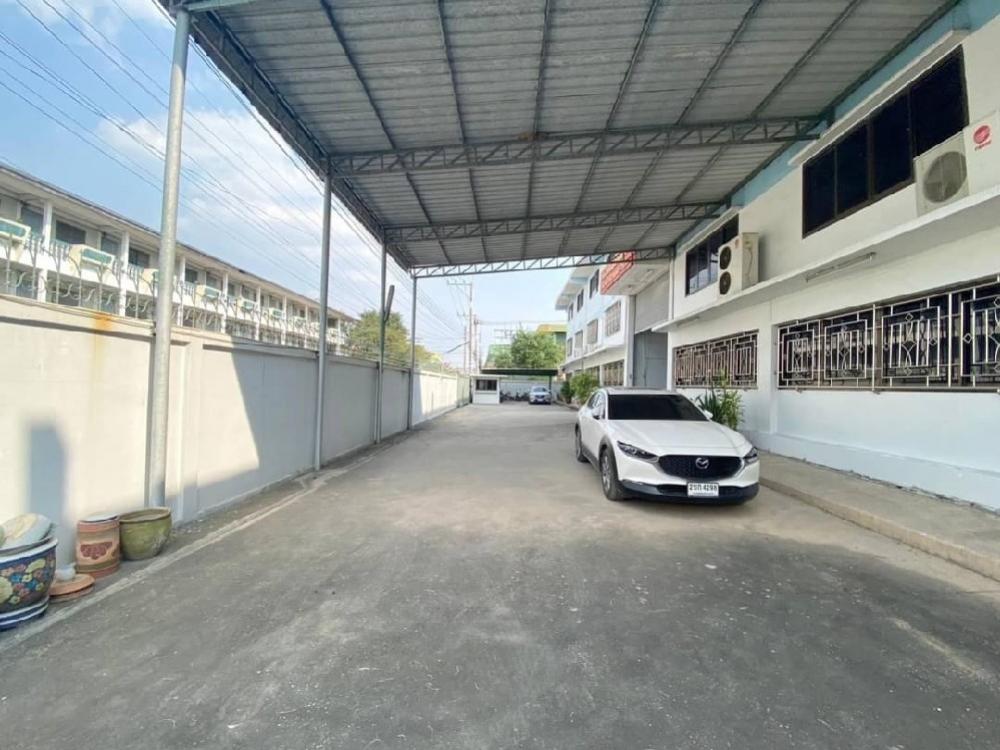 For SaleFactoryMahachai Samut Sakhon : 📢[For Sale] Factory for sale with warehouse, office and worker accommodation, 2 rai, Khlong Si Wa, Samut Sakhon✨️ #Samut Sakhon Factory