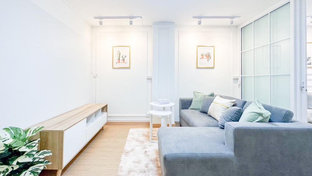 For SaleCondoRatchadapisek, Huaikwang, Suttisan : What kind of happiness is the same as being at Phrayas house...🥰🥰 Condo in the heart of Ratchada, very accessible price 🏡🏠 Baan Phraya Phirom Condo, Ratchada 36🔆🔆🔆🔆