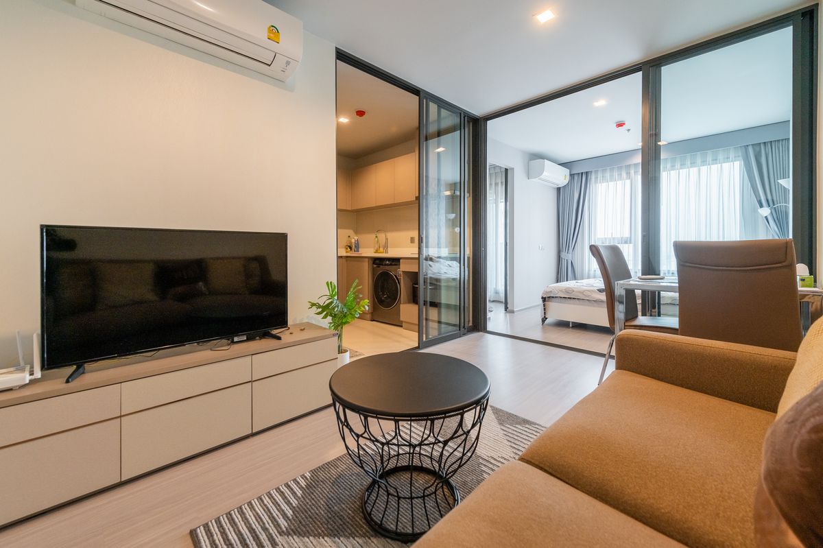 For RentCondoLadprao, Central Ladprao : LIFE LADPRAO condo for rent, next to BTS, Lat Phrao, opposite Central Ladprao