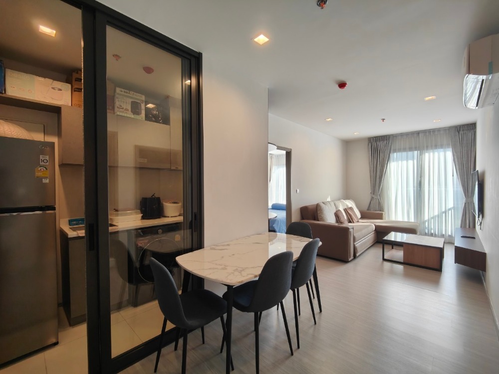 ขายคอนโดพระราม 9 เพชรบุรีตัดใหม่ RCA : (โควต้าต่างชาติ) Life Asoke Hype 2ห้องนอน2ห้องน้ำ ตกแต่งบิวท์อิน พร้อมเข้าอยู่