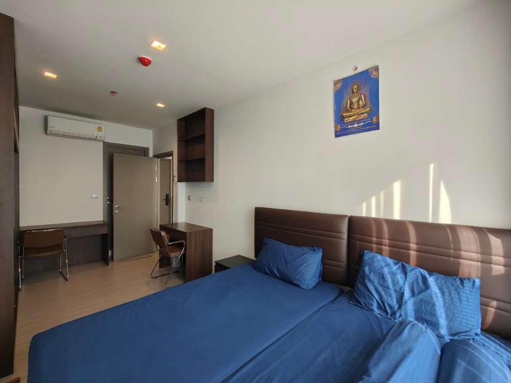 ขายคอนโดพระราม 9 เพชรบุรีตัดใหม่ RCA : (โควต้าต่างชาติ) Life Asoke Hype 2ห้องนอน2ห้องน้ำ ตกแต่งบิวท์อิน พร้อมเข้าอยู่