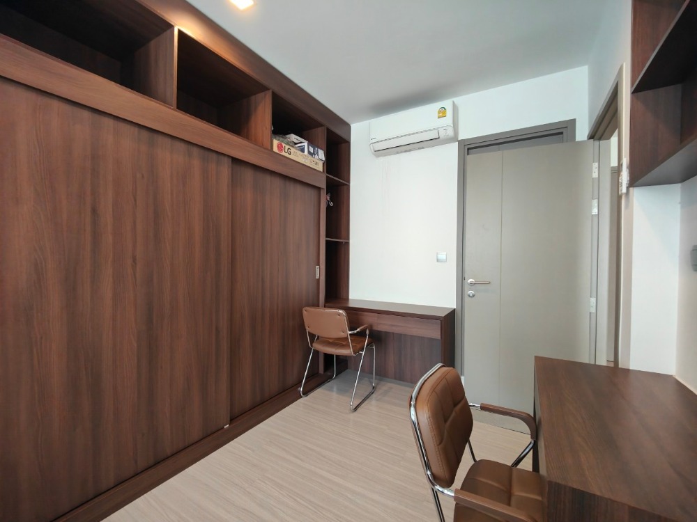 ขายคอนโดพระราม 9 เพชรบุรีตัดใหม่ RCA : (โควต้าต่างชาติ) Life Asoke Hype 2ห้องนอน2ห้องน้ำ ตกแต่งบิวท์อิน พร้อมเข้าอยู่