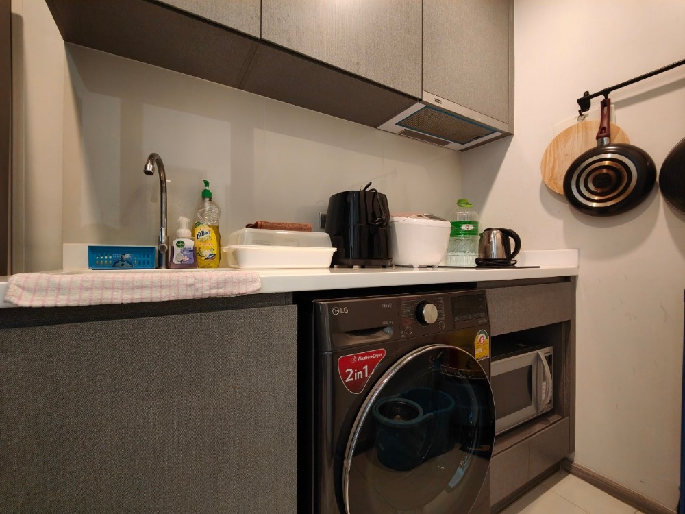 ขายคอนโดพระราม 9 เพชรบุรีตัดใหม่ RCA : (โควต้าต่างชาติ) Life Asoke Hype 2ห้องนอน2ห้องน้ำ ตกแต่งบิวท์อิน พร้อมเข้าอยู่