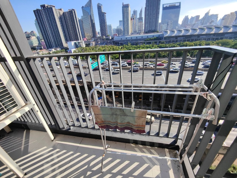 ขายคอนโดพระราม 9 เพชรบุรีตัดใหม่ RCA : (โควต้าต่างชาติ) Life Asoke Hype 2ห้องนอน2ห้องน้ำ ตกแต่งบิวท์อิน พร้อมเข้าอยู่