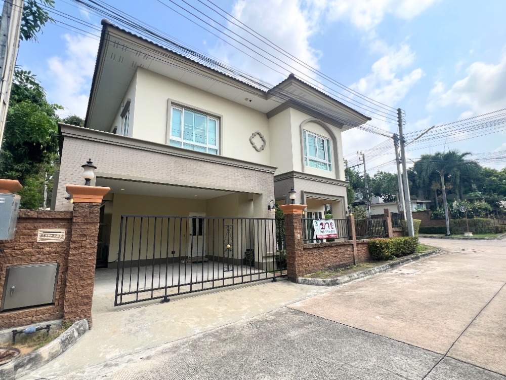 For SaleHousePattaya, Bangsaen, Chonburi : House for sale with tenant, Casa Legend Sriracha, Suan Suea, 59.7 sq m., newly renovated, corner unit