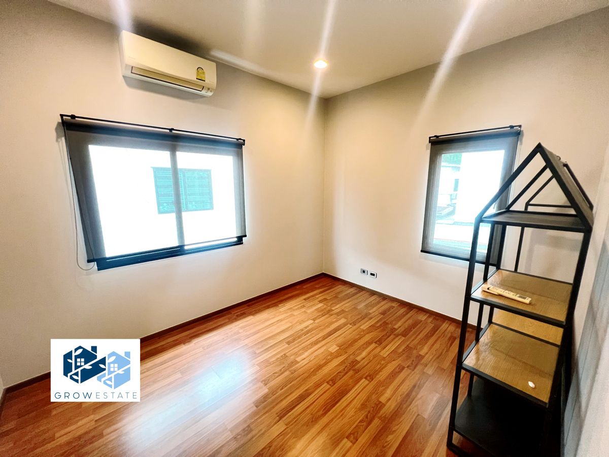 For RentHouseLadkrabang, Suwannaphum Airport : P-2488 For rent/Urgent! Pruksa WE/2 Onnut Praram9 beautiful house near Suvarnabhumi Airport.