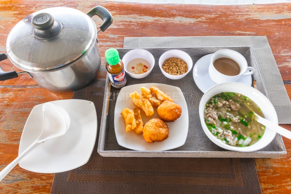 ให้เช่าชะอำ เพชรบุรี : Line@zimple_asset ที่พักใหม่ริมน้ำสไตล์รีสอร์ท พร้อมสระว่ายน้ำ ปึกเตียน เพชรบุรี ห่างจากทะเล(หาดเพชร)เพียง 2 กิโลเมตร!