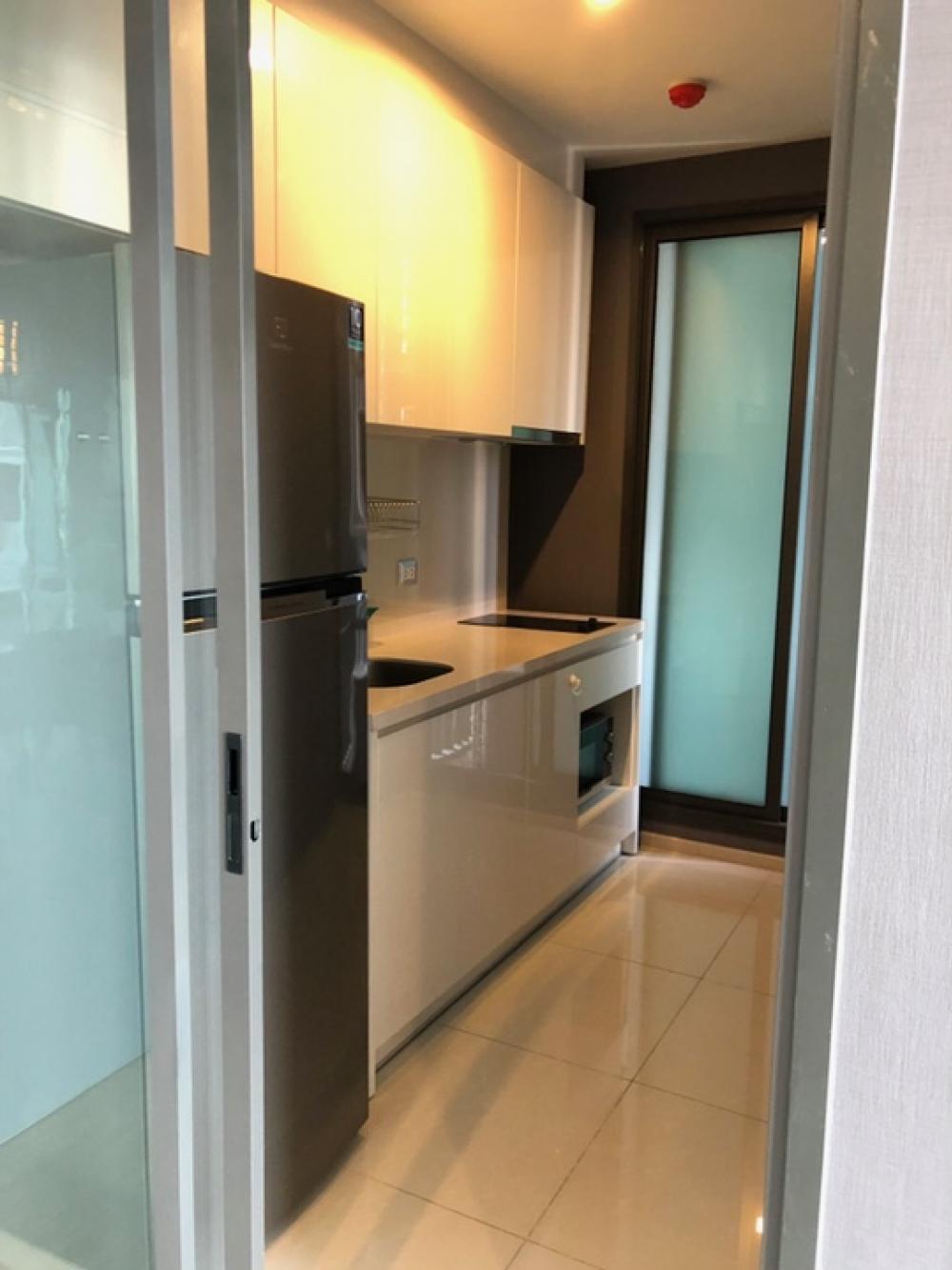 For RentCondoSukhumvit, Asoke, Thonglor : 🔥For urgent rent🔥Rhythm Sukhumvit 42, fully furnished, ready to move in, near BTS Ekkamai (foreign quota)