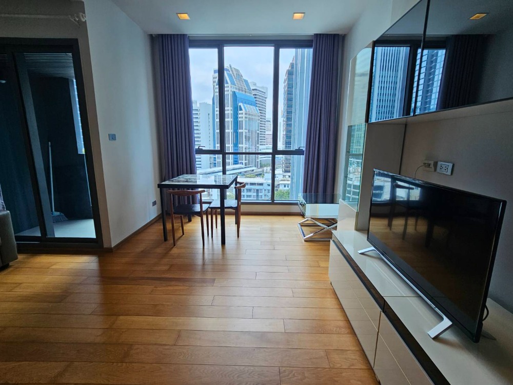 ให้เช่าคอนโดนานา : For rent Condo hyde Sukhumvit 13 at BTS NANA Sky walk(S03-1760)