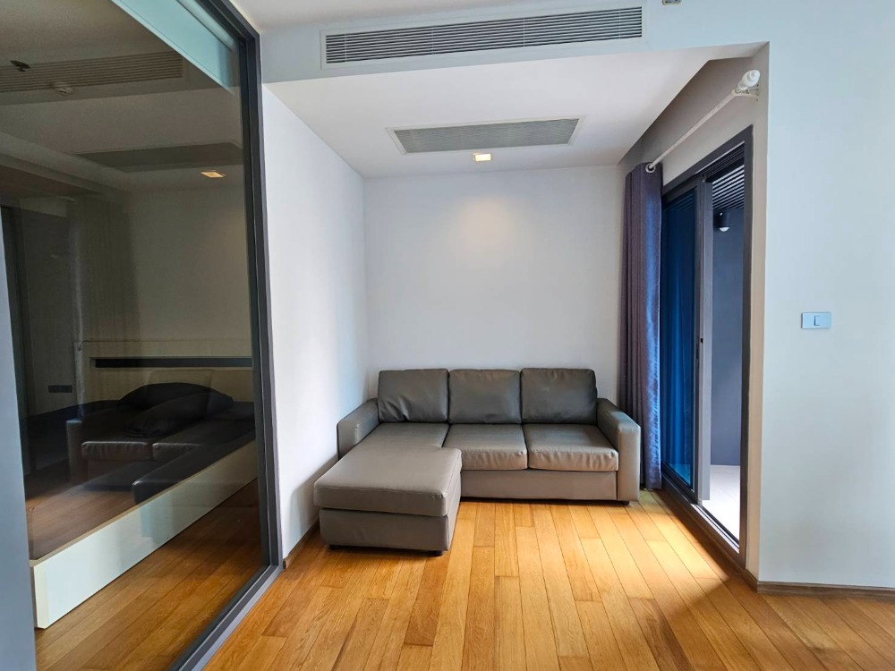 ให้เช่าคอนโดนานา : For rent Condo hyde Sukhumvit 13 at BTS NANA Sky walk(S03-1760)