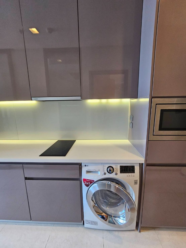 ให้เช่าคอนโดนานา : For rent Condo hyde Sukhumvit 13 at BTS NANA Sky walk(S03-1760)