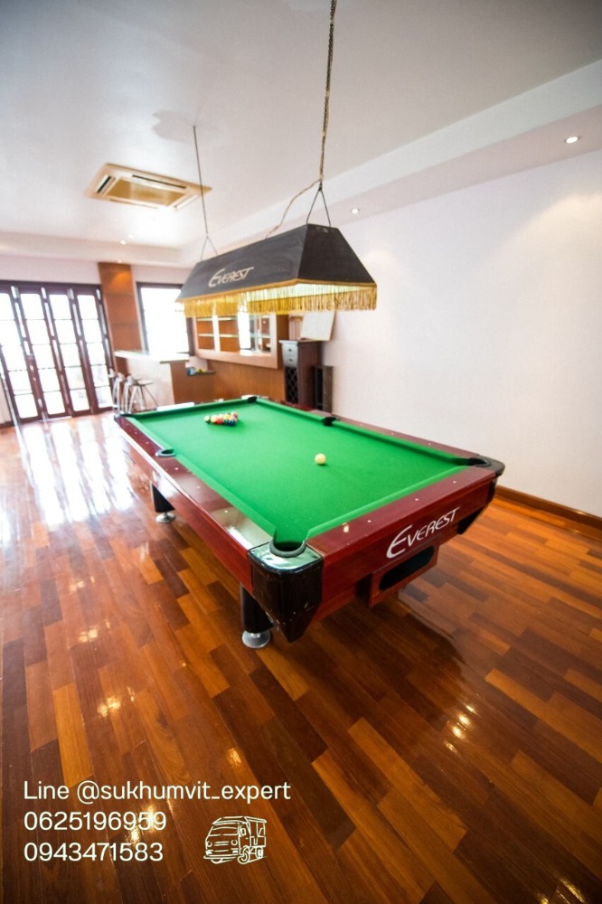 ขายบ้านสุขุมวิท อโศก ทองหล่อ : ขายบ้าน ทาวน์เฮาส์ พร้อมพงษ์ ทองหล่อ  สภาพดี 37 ตร.วา 4 ห้องนอน 5 ห้องน้ำ จอดรถได้ 2 คัน