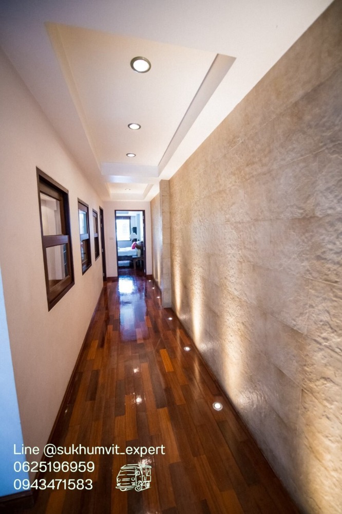 ขายบ้านสุขุมวิท อโศก ทองหล่อ : ขายบ้าน ทาวน์เฮาส์ พร้อมพงษ์ ทองหล่อ  สภาพดี 37 ตร.วา 4 ห้องนอน 5 ห้องน้ำ จอดรถได้ 2 คัน