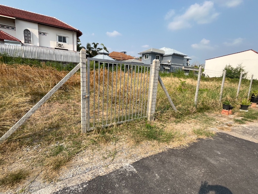 ขายที่ดินแจ้งวัฒนะ เมืองทอง : ขายที่ดิน แจ้งวัฒนะ ขนาด 180 ตร.ว. ทำเลดี ใกลฺ้BTS และเซ็นทรัลแจ้งวัฒนะ