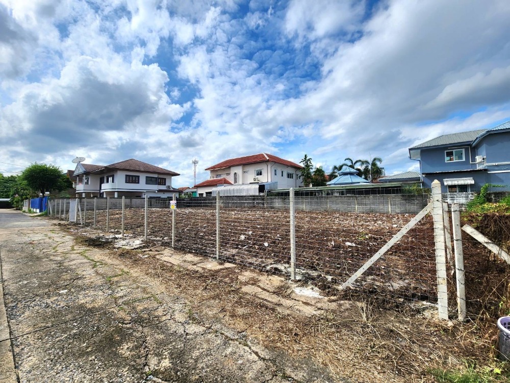 ขายที่ดินแจ้งวัฒนะ เมืองทอง : ขายที่ดิน แจ้งวัฒนะ ขนาด 180 ตร.ว. ทำเลดี ใกลฺ้BTS และเซ็นทรัลแจ้งวัฒนะ