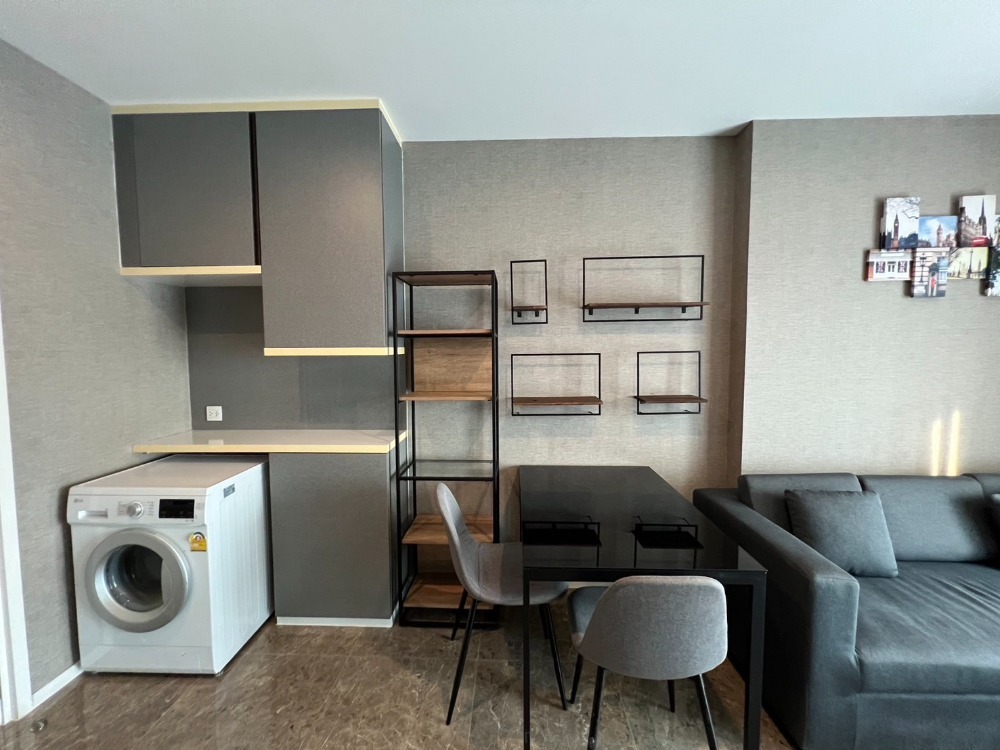 ให้เช่าคอนโดสาทร นราธิวาส : ให้เช่า✨The Key Sathorn - Charoenrat✨ เฟอร์นิเจอร์ เครื่องใช้ไฟฟ้าครบ เดินทางสะดวกใกล้ BTS สุรศักดิ์