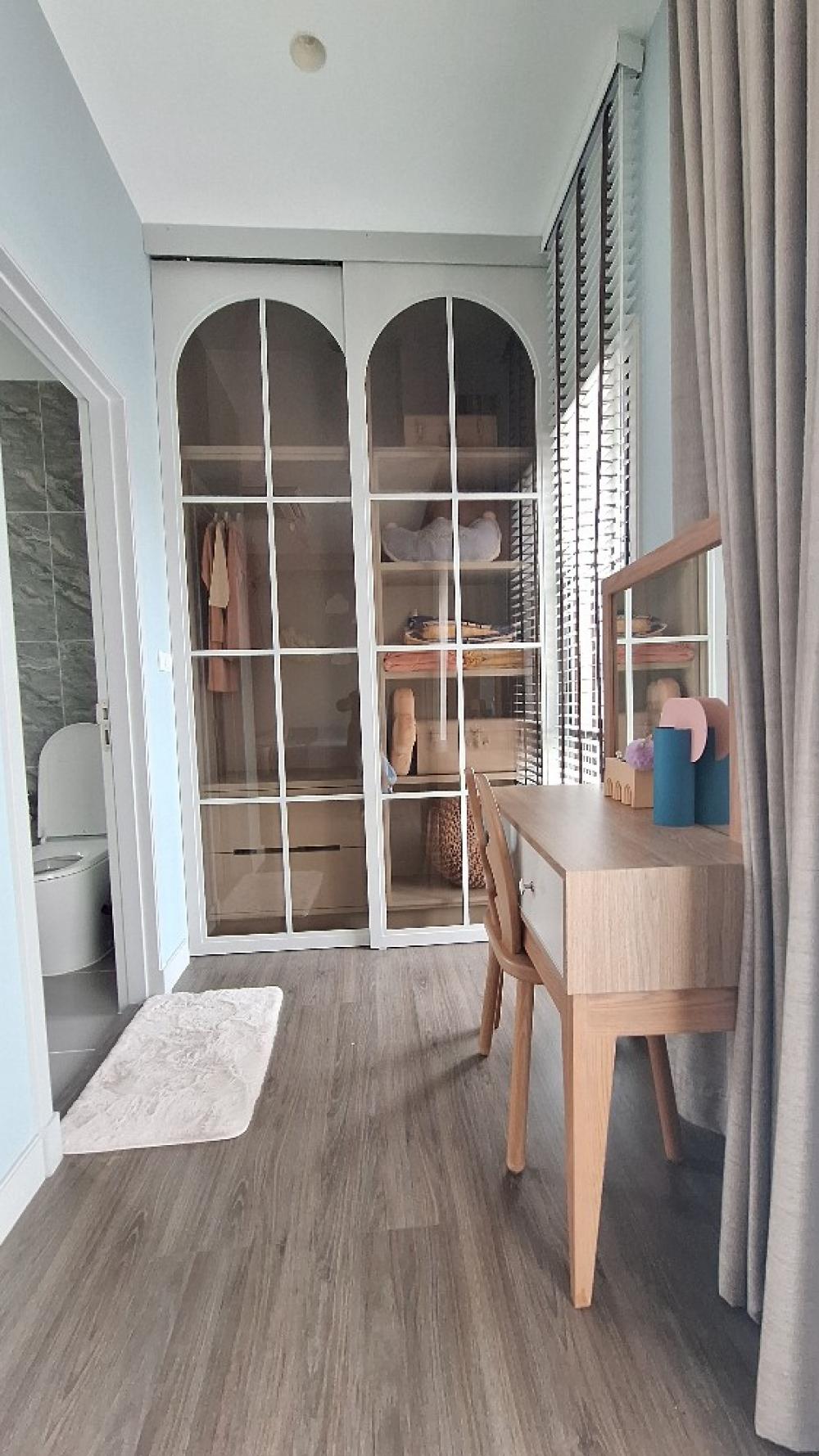 ขายบ้านบางนา แบริ่ง ลาซาล : ขายบ้าน บางกอก บูเลอวาร์ด (ศรีนครินทร์-บางนา) พร้อมเฟอร์นิเจอร์ และเครื่องใช้ไฟฟ้า