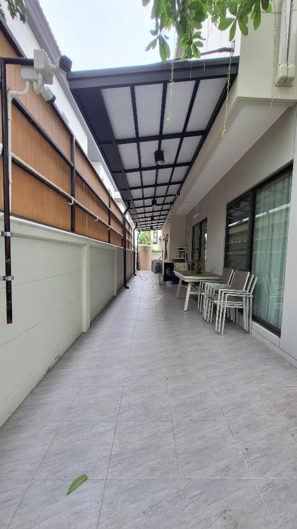 ขายบ้านบางนา แบริ่ง ลาซาล : ขายบ้าน บางกอก บูเลอวาร์ด (ศรีนครินทร์-บางนา) พร้อมเฟอร์นิเจอร์ และเครื่องใช้ไฟฟ้า