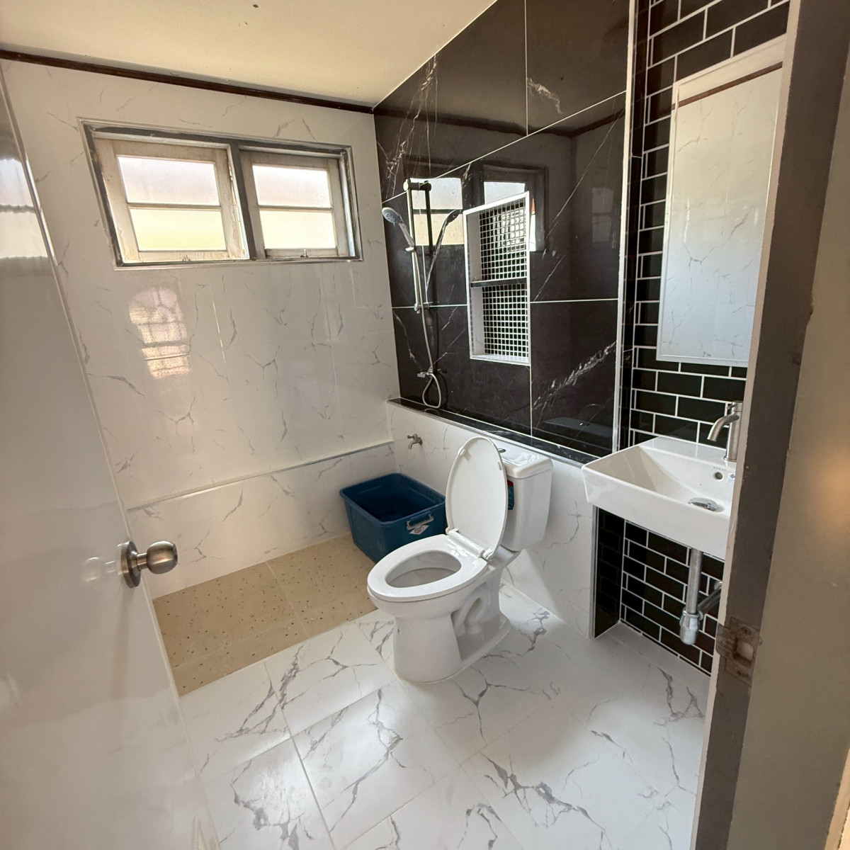 ขายบ้านเอกชัย บางบอน : ขายบ้าน วรารมย์ เพชรเกษม 81 บางบอน เขต บางบอน กรุงเทพ CX-142715