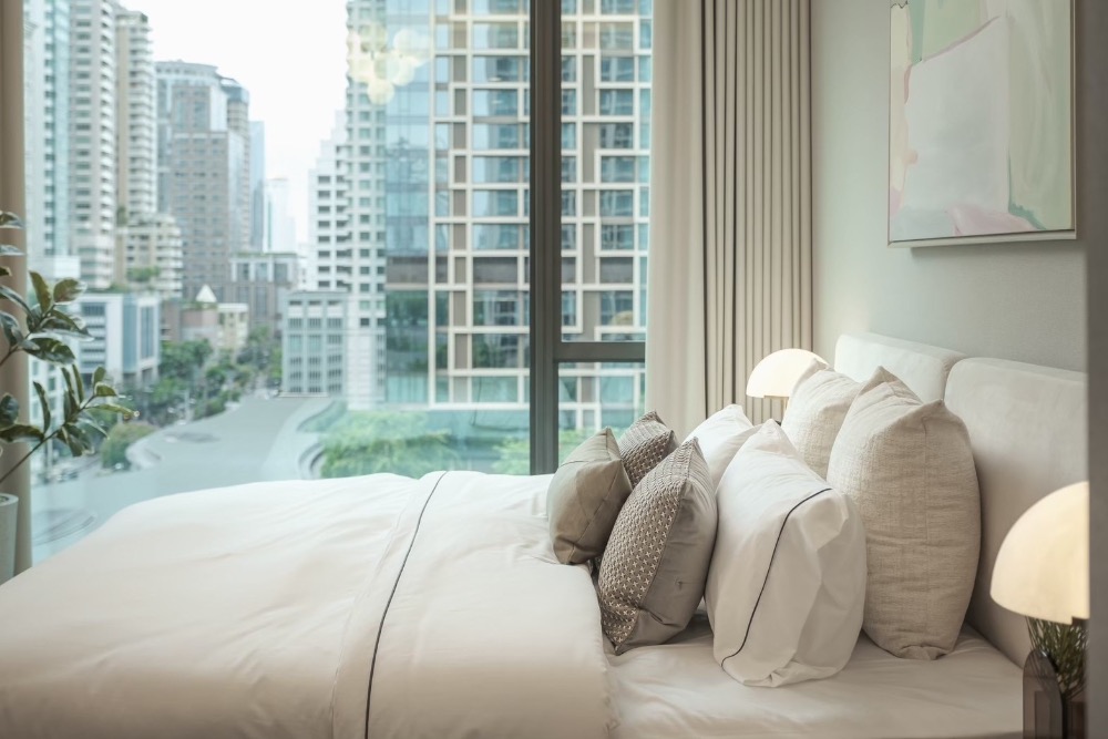 For SaleCondoWitthayu, Chidlom, Langsuan, Ploenchit : 𝐅𝐎𝐑 𝐒𝐀𝐋𝐄 🔥🔥 Selling 𝐒𝐢𝐧𝐝𝐡𝐨𝐫𝐧 𝐊𝐞𝐦𝐩𝐢𝐧𝐬𝐤𝐢 𝐑𝐞𝐬 𝐢𝐝𝐞𝐧𝐜𝐞𝐬 ; 𝟐 𝐁𝐞𝐝𝐫𝐨𝐨𝐦, 𝟐 Bath, Size 𝟏𝟔𝟎 sqm. , Price 𝟏𝟓𝟗 MB Contact Khun Nat 𝟎𝟗 𝟓𝟗𝟒𝟏𝟓𝟗𝟗𝟗