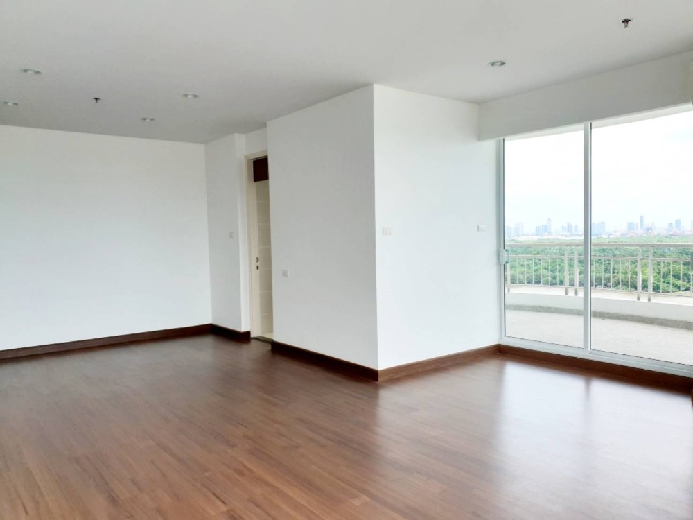 For SaleCondoRama3 (Riverside),Satupadit : FOR Sell 3 bed, there are many rooms to choose from, Supalai Prima Riva, riverside condo.