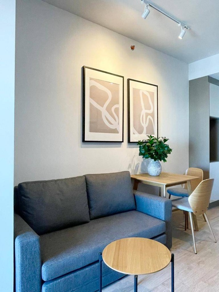 ให้เช่าคอนโดพระราม 9 เพชรบุรีตัดใหม่ RCA : Condo for RENT ** Ideo Rama 9 -Asoke  ห้องกว้าง 35 ตรม.  พร้อมอยู่@22,000  ห้องจริงพร้อมให้เข้าชมค่ะ โทรเลย  0962615656  ห้องกว้าง 35 ตรม.   พร้อมอยู่   Location : Rama 9  Rental Price : 22,000 Baht  Condominium near MRT