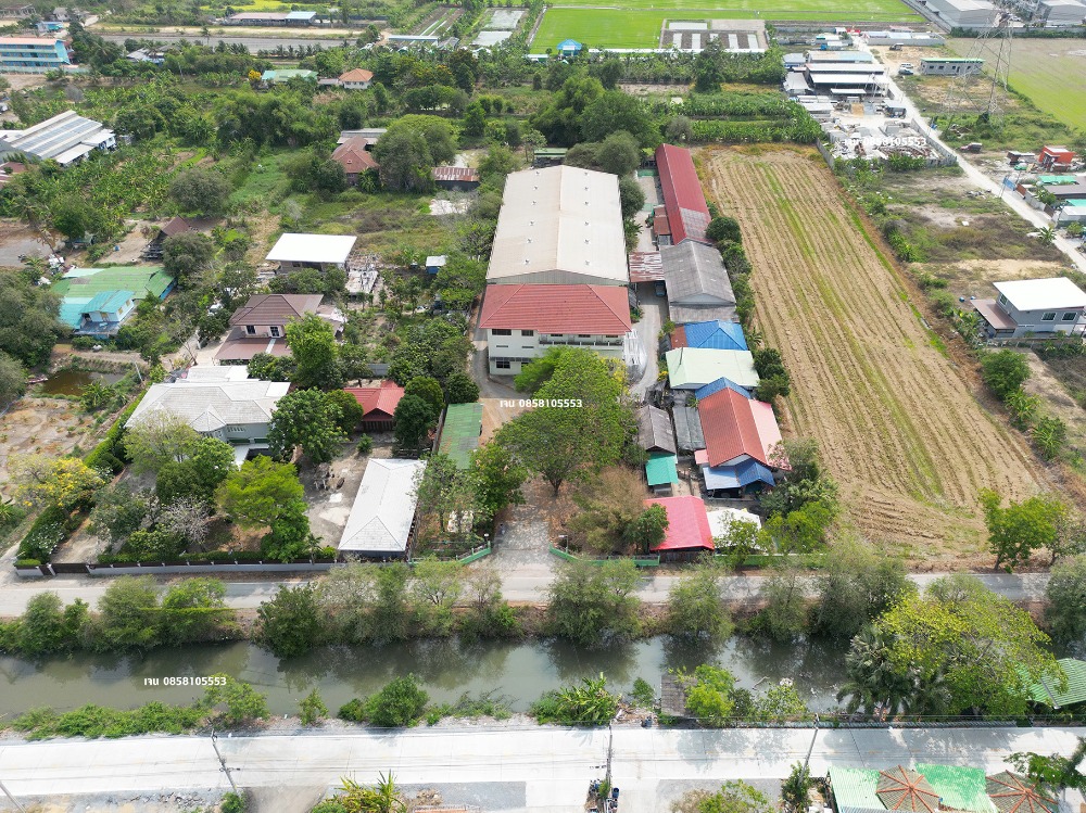 ขายโรงงานนนทบุรี บางใหญ่ บางบัวทอง : ขายโรงงาน โกดัง คลังสินค้า ขายที่ 60% ของราคาประเมิน ประเมิน 50 ล้าน ขายเพียง 30 ล้าน บางบัวทอง ถนนวัดลาดปลาดุก ถนนเลียบคลองนายหลีก ซอยวัดลาดปลาดุก ต.บางคูรัด อ.บางบัวทอง จ.นนทบุรี
