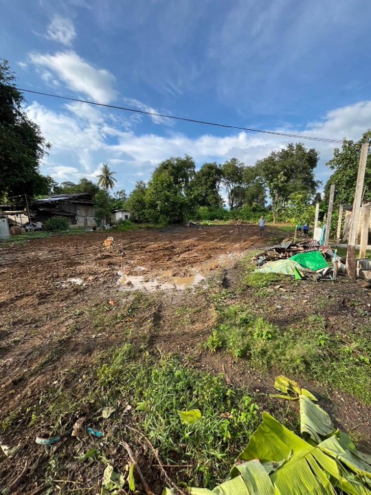 ขายที่ดินกาญจนบุรี : ที่ดินใกล้แม่น้ำ ราคาถูก วิวธรรมชาติ 100 ตร.วา ทำบ้านสวน/รีสอร์ทได้ 