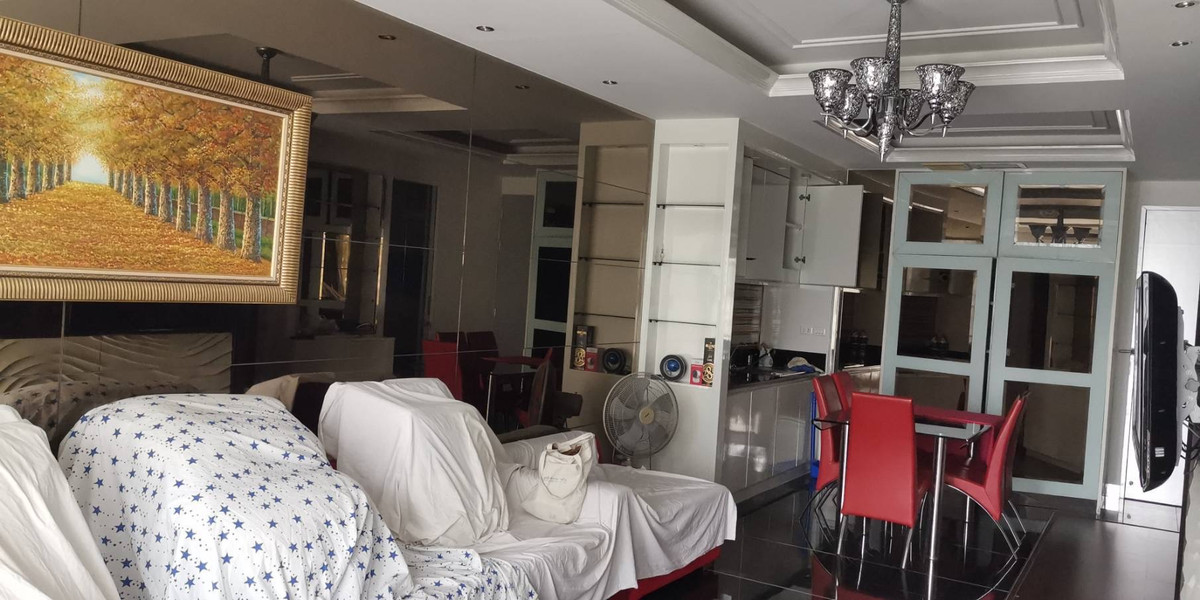 For RentCondoRatchathewi,Phayathai : For rent 1 bedroom, 1 bathroom, 55 square meters (good price room) next to BTS Ratchathewi Condo Baan Klang Krung Siam Pathumwan.