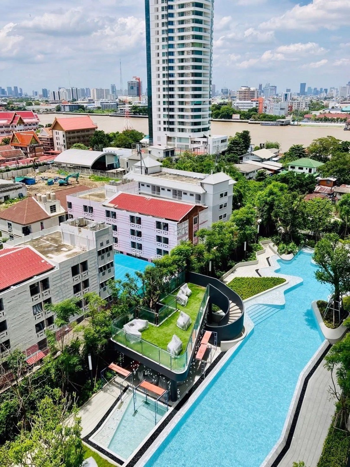 ให้เช่าคอนโดปิ่นเกล้า จรัญสนิทวงศ์ : 🏙️🌉Ideo จรัญฯ70 ริเวอร์วิว มุมสวย 1 ห้องนอน  วิวสวย Line ID : @ladysai (มี@ ด้วย)