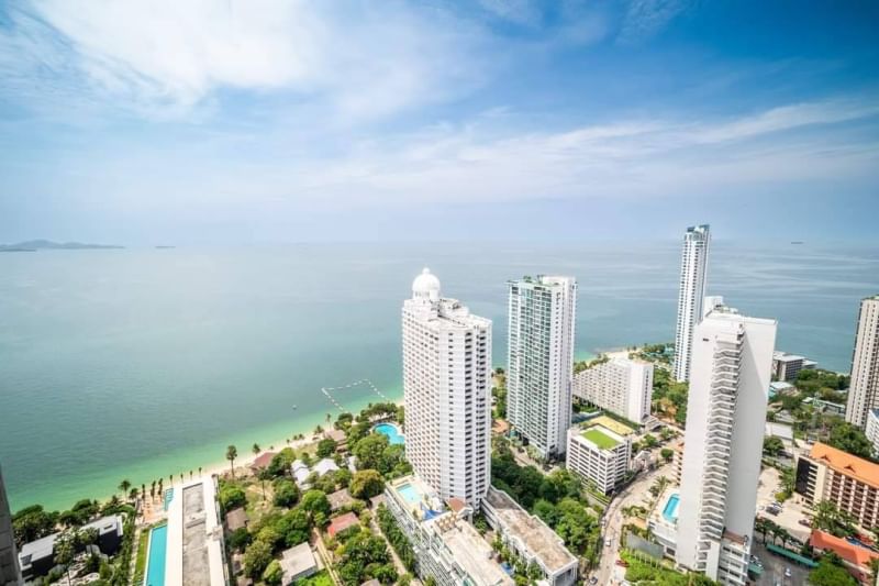 ขายคอนโดพัทยา บางแสน ชลบุรี สัตหีบ : ขายห้องชุด 3 นอน คอนโดหรูพัทยา ริมหาดวงศ์อมาตย์ วิวทะเล