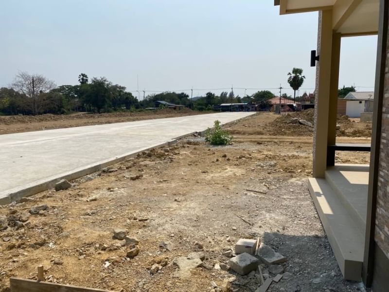 ขายที่ดินชะอำ เพชรบุรี : ขายที่ดิน 18 ไร่ 52 ตารางวา ติดทางหลวงแผ่นดินสายเพชรบุรี-บ้านแหลมฝั่งตะวันออก เป็นที่ดินถมเรียบร้อยแล้ว อำเภอเมืองเพชรบุรี ตำบลหนองโสน จังหวัดเพชรบุรี