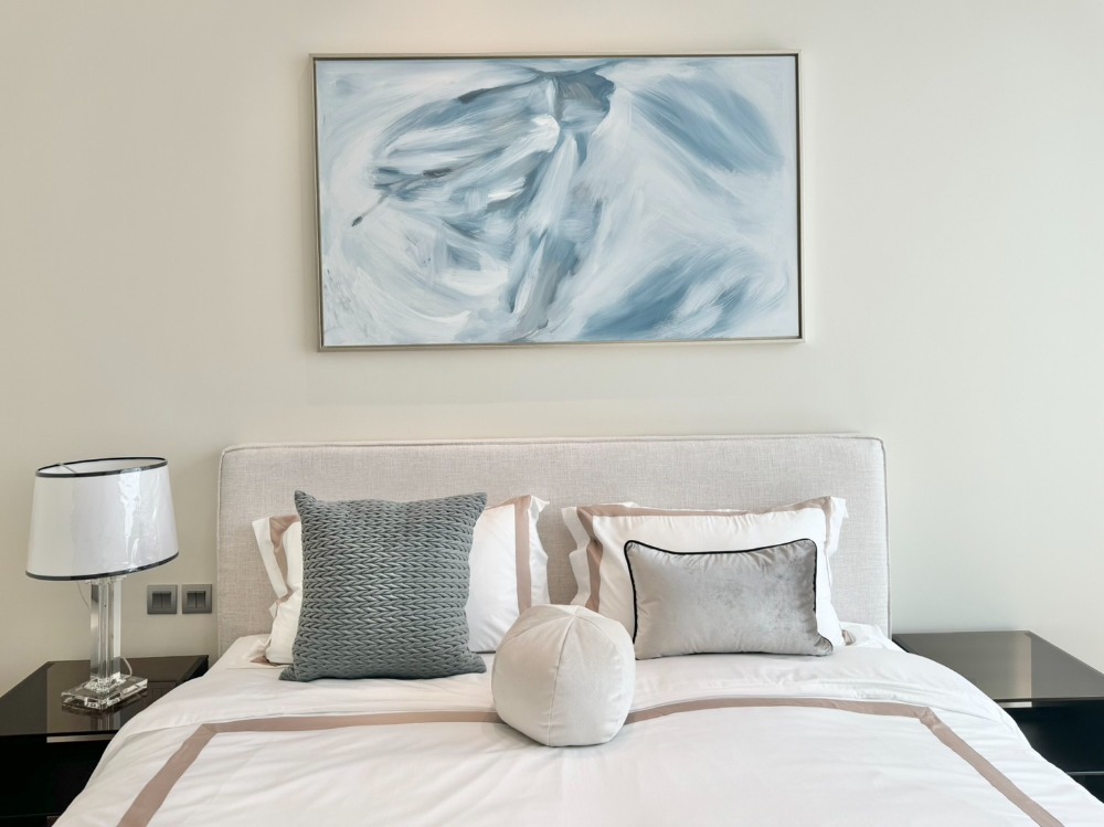 For RentCondoWitthayu, Chidlom, Langsuan, Ploenchit : For rent, 2 large bedrooms, garden view.