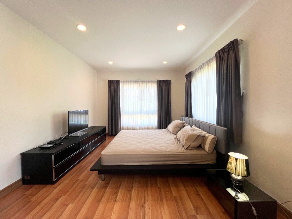 For SaleHousePattaya, Bangsaen, Chonburi : Single house for sale, Casa Legend Sriracha, Suan Suea, 60.1 sq m., 3 bedrooms, 3 bathrooms, beautifully decorated, ready to move in.