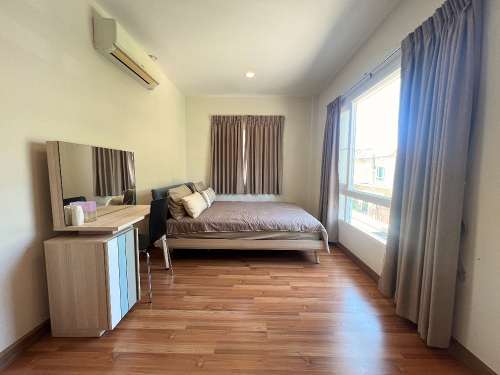For SaleHousePattaya, Bangsaen, Chonburi : Single house for sale, Casa Legend Sriracha, Suan Suea, 60.1 sq m., 3 bedrooms, 3 bathrooms, beautifully decorated, ready to move in.